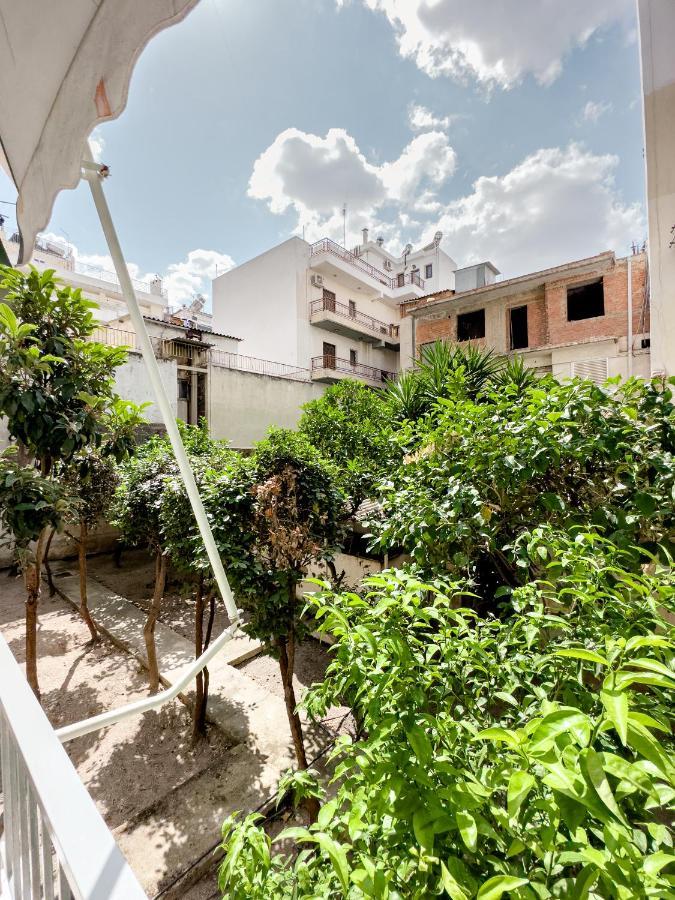 Metro Chic Haven: Modernized Urban Studio Near The Tram Athen Exterior foto