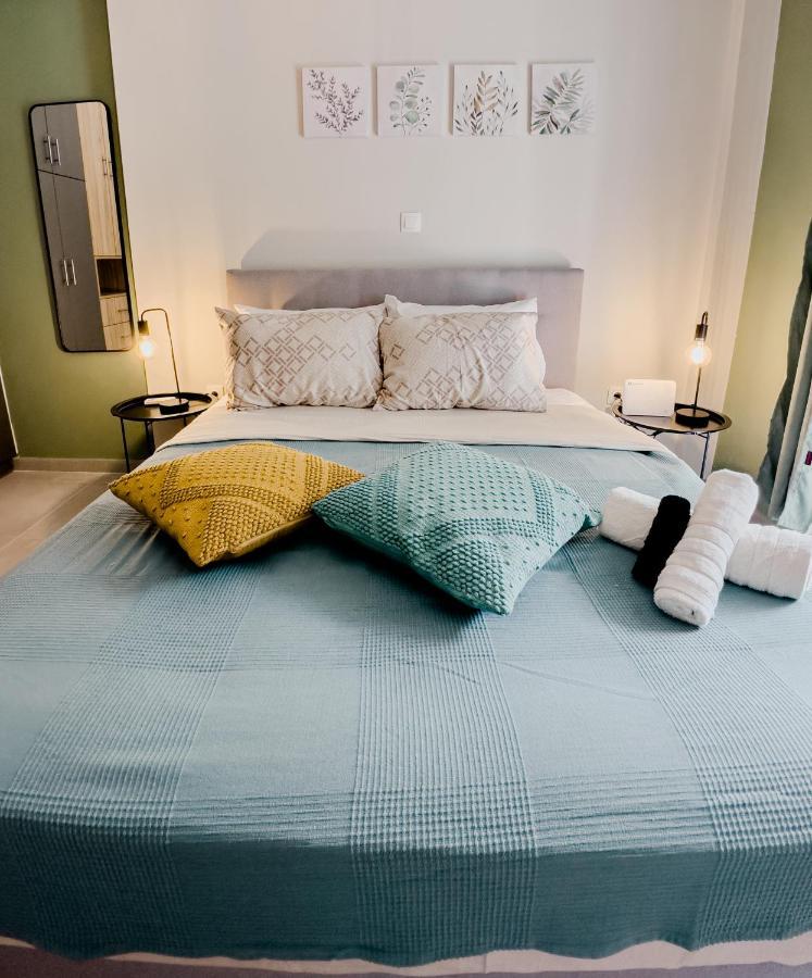 Metro Chic Haven: Modernized Urban Studio Near The Tram Athen Exterior foto
