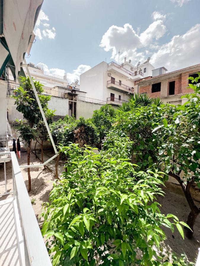 Metro Chic Haven: Modernized Urban Studio Near The Tram Athen Exterior foto
